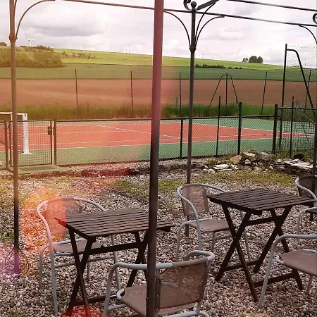 Relais Saint Vincent 3* Thonville