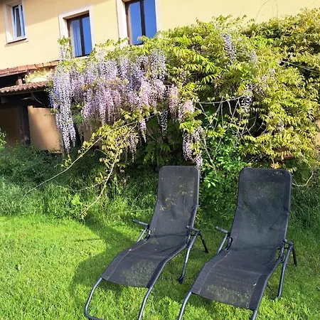 Relais Saint Vincent Guest house Thonville